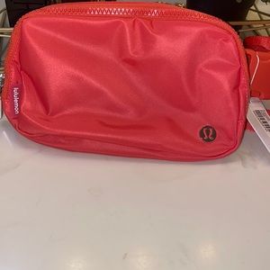 Lululemon wear everywhere belt bag